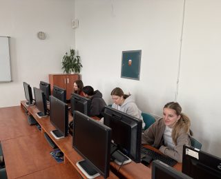 Ekonomické lyceum 04