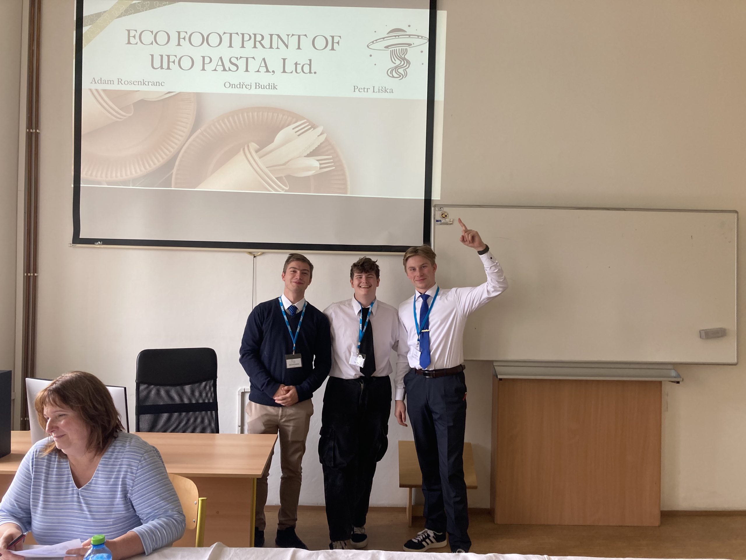 Logistik Junior 2025 02